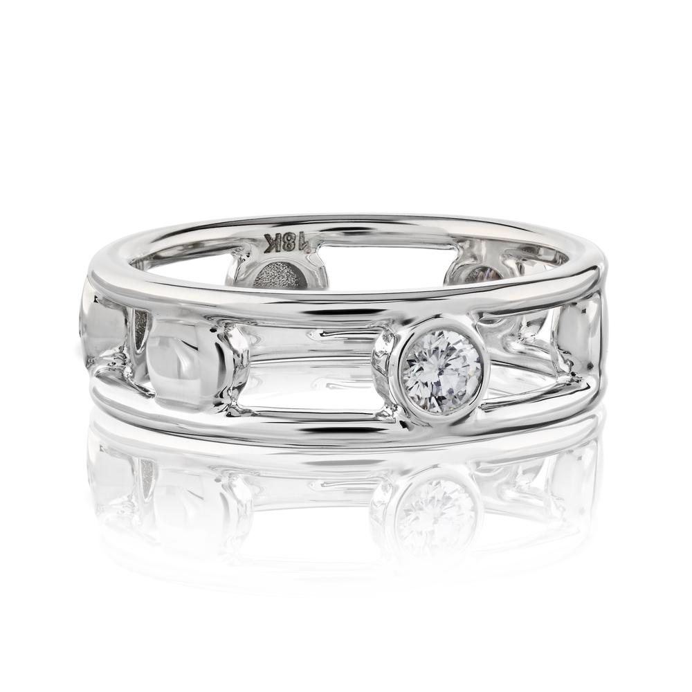 Cassidy Diamonds ? 3 Stone 5 Station Diamond Ring